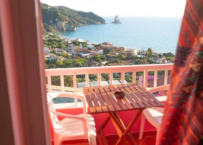 The Pink Palace Albergue