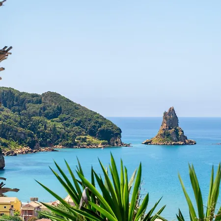 Хостел The Pink Palace